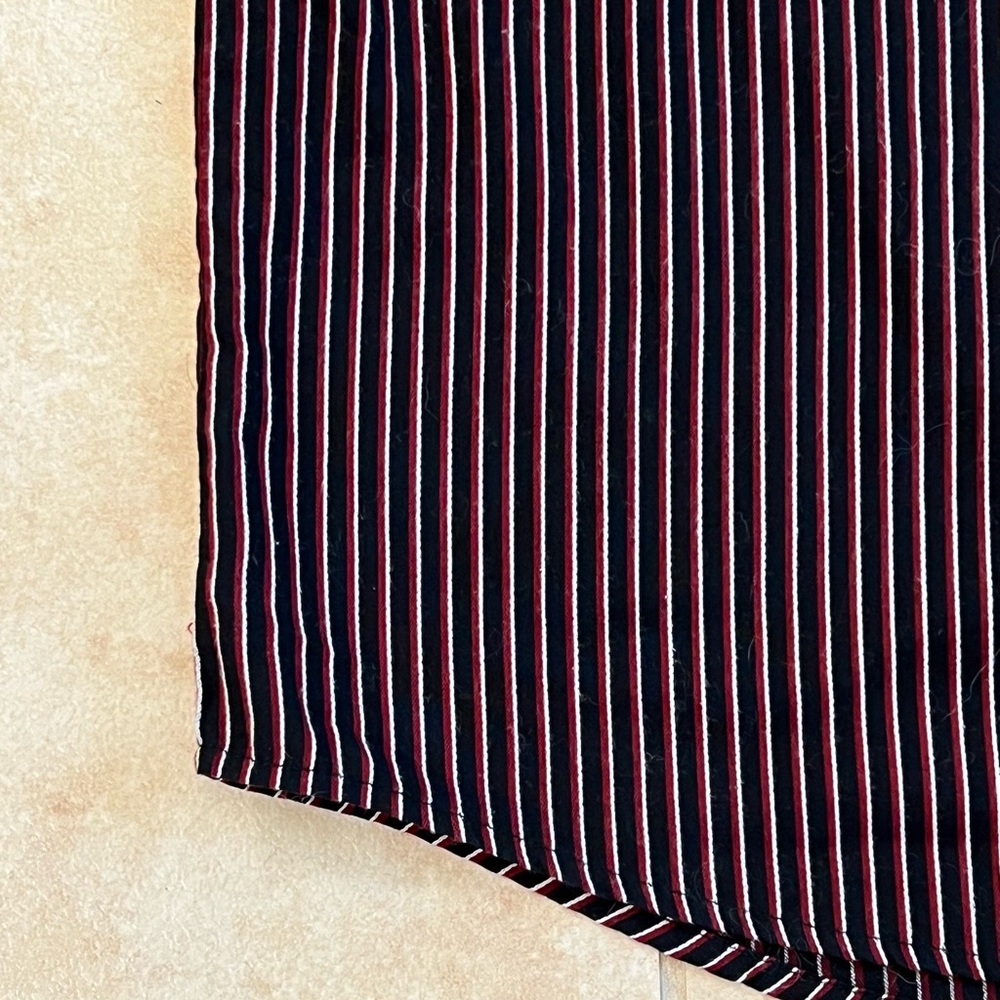 Boys 14/16 Black and Red Stripe Button Up Dress Shirt - Picture 5 of 5